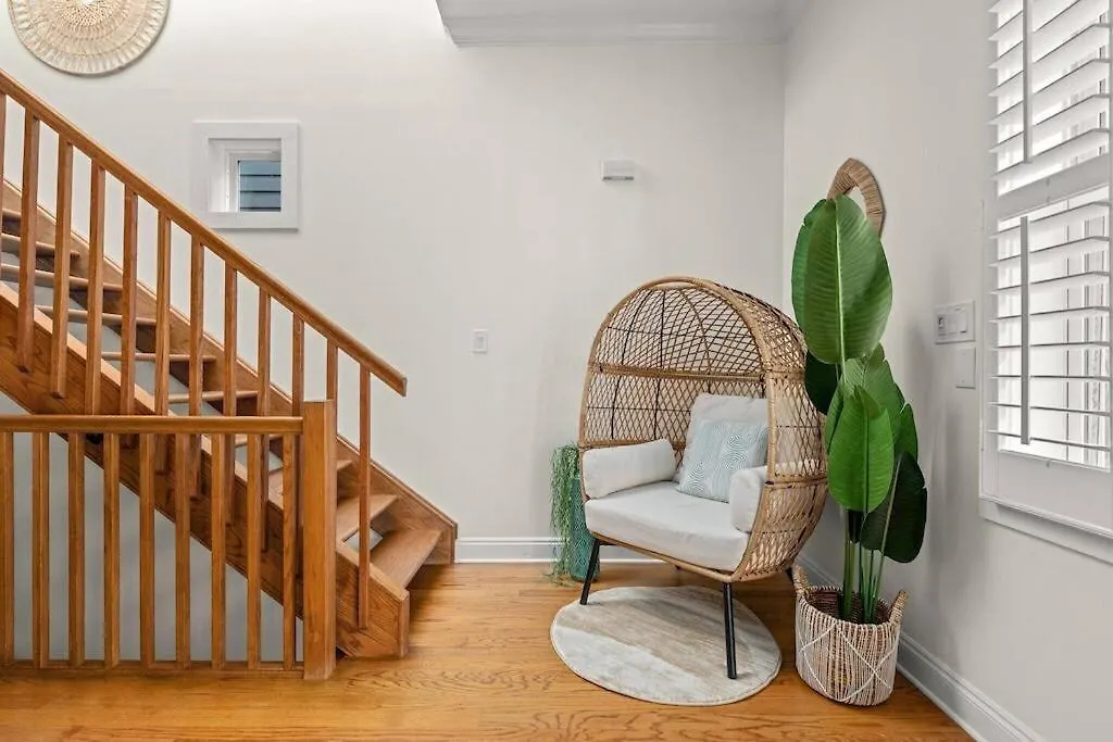 Semesterbostad Modern Beach Haues 4 Min Walk To Beach W/ Pool Bbq Panama City Beach